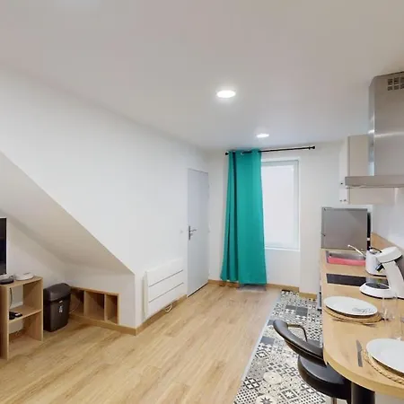 2 Personnes Plein Centre Et A 500 M De La Apartment Saint-Vaast-la-Hougue
