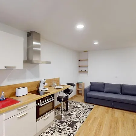 Apartment 2 Personnes Plein Centre Et A 500 M De La Saint-Vaast-la-Hougue