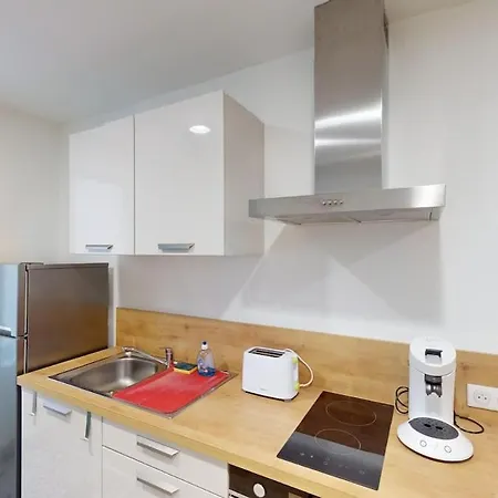 2 Personnes Plein Centre Et A 500 M De La Apartment