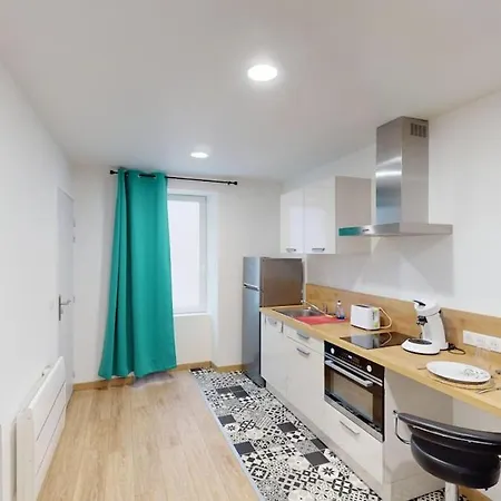 Apartment 2 Personnes Plein Centre Et A 500 M De La *